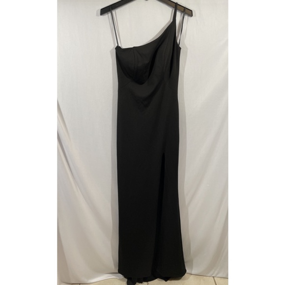 NEW $228 La Femme [ 4 ] One Shoulder‎ Jersey Gown in Black - Picture 9 of 14